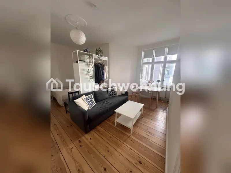 Tauschwohnung: Cozy Altbau in Helmholtzkiez — swapping for 3 rooms in Pberg — photo 1